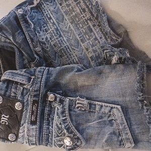 Miss Me Aztec shorts sz 28